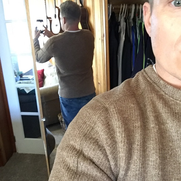 NWOT Nice warm Outdoor Life sweater - Picture 3 of 4